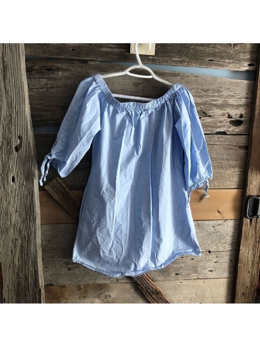Urban Heritage Size Med Blue Off Shoulder Blouse